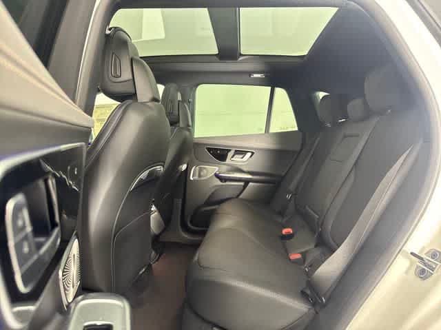 2025 Mercedes Benz EQE SUV 350 photo 26