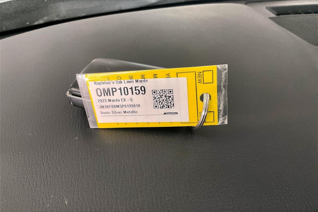 2023 MAZDA CX-5 - Image 10