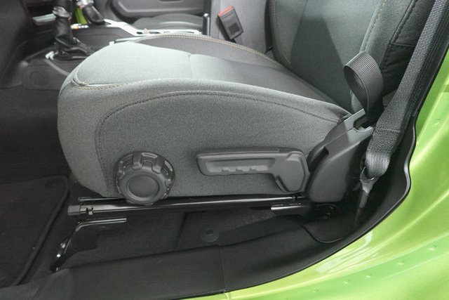 2025 Jeep Wrangler Sport S photo 10