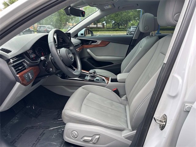 2022 Audi A4 40 Premium photo 13