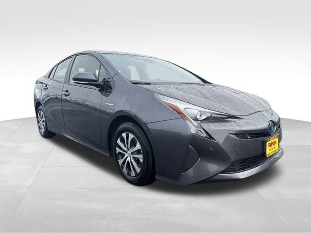 2018 Toyota Prius Two's photo
