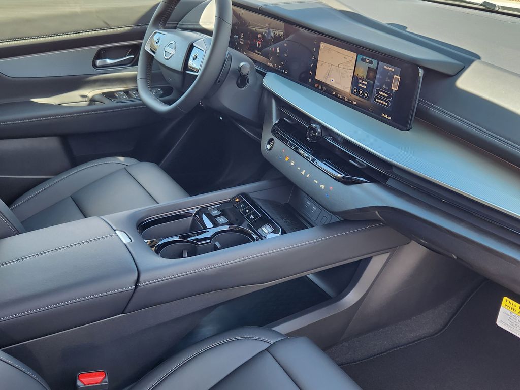 2025 Nissan Murano SL photo 15