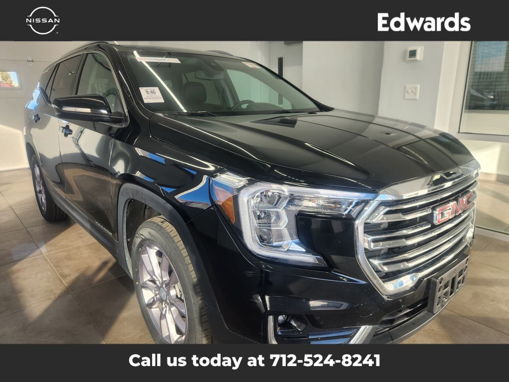 2023 Gmc Terrain SLT photo 2