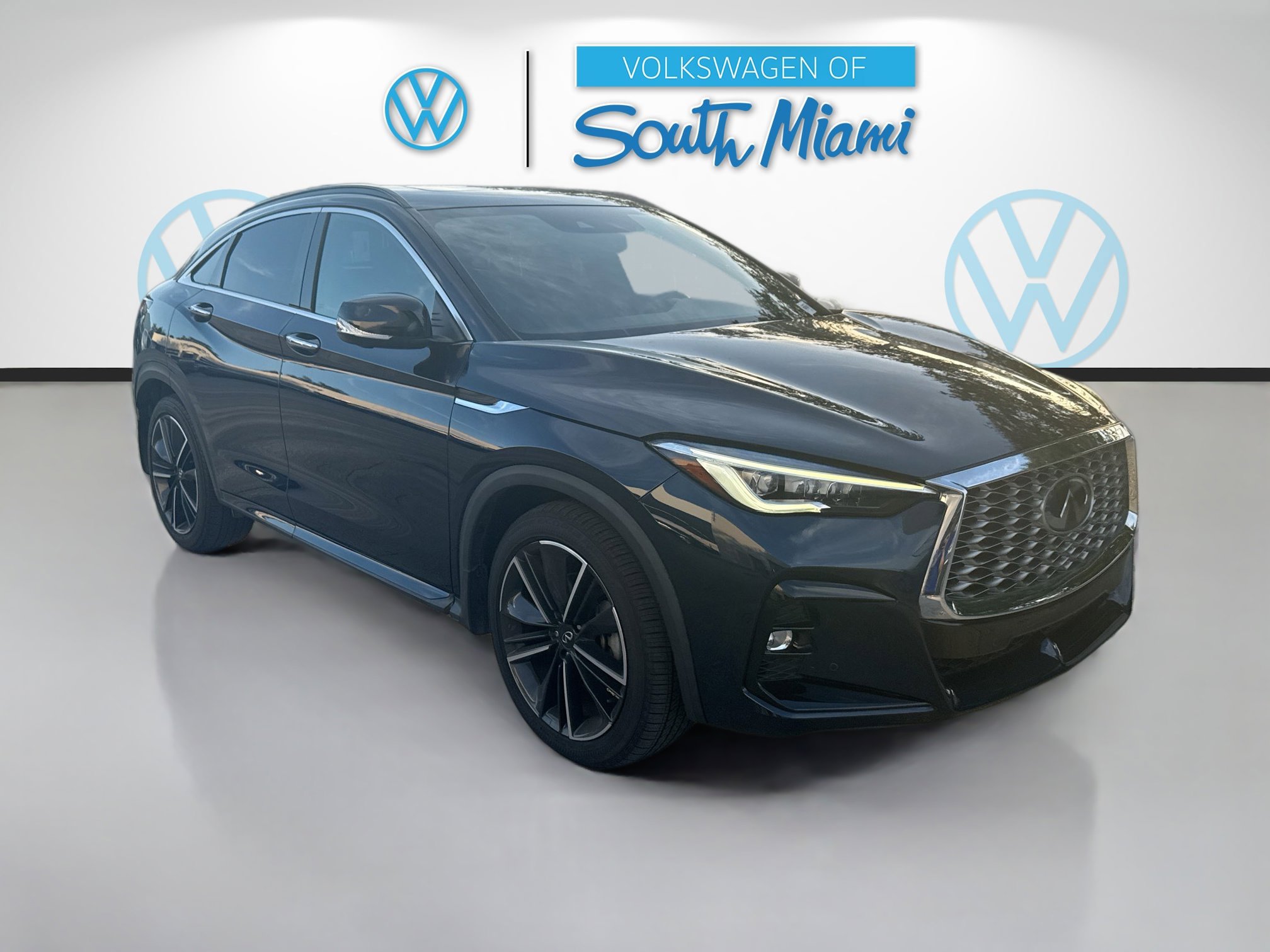 2023 INFINITI QX55 Essential's photo