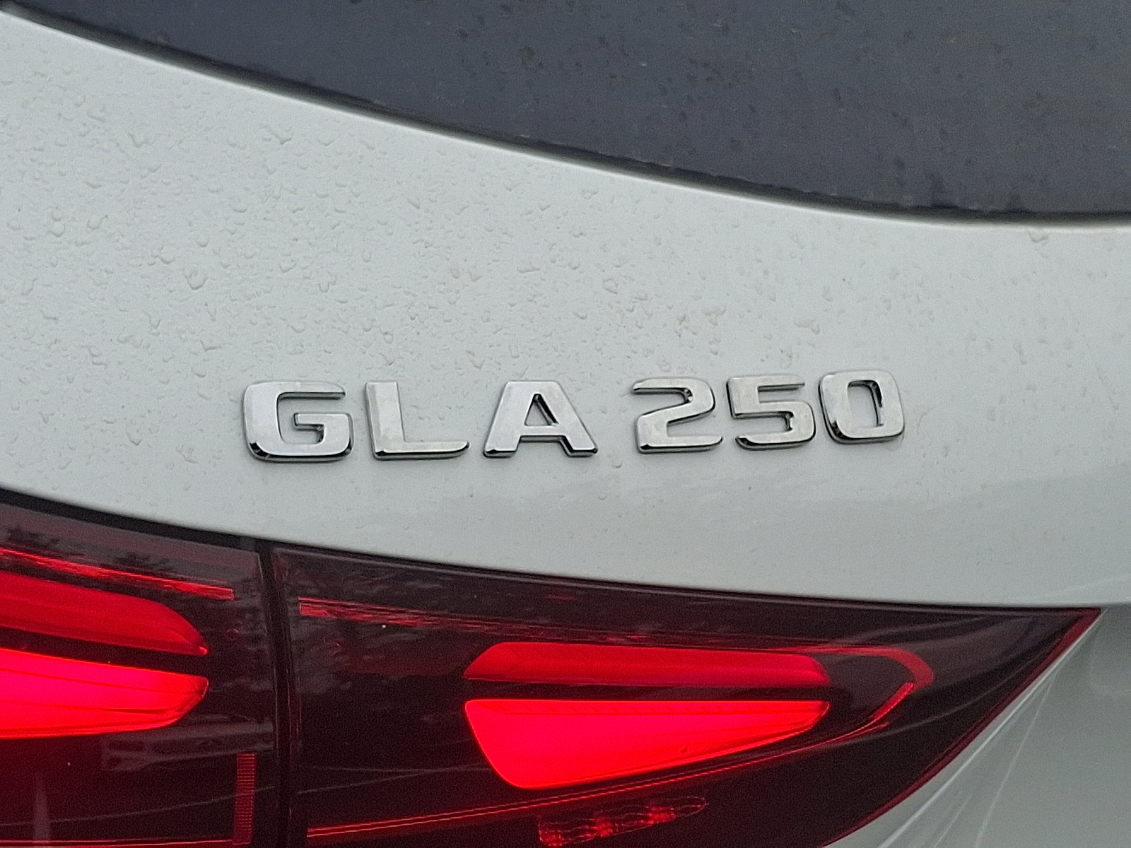 2026 Mercedes Benz GLA 250 4MATIC photo 18