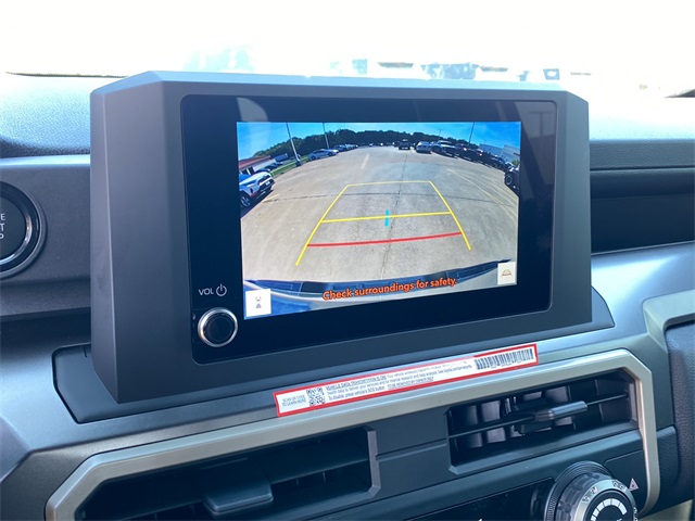 2025 Toyota Tacoma SR5 4x4 Double Cab photo 11