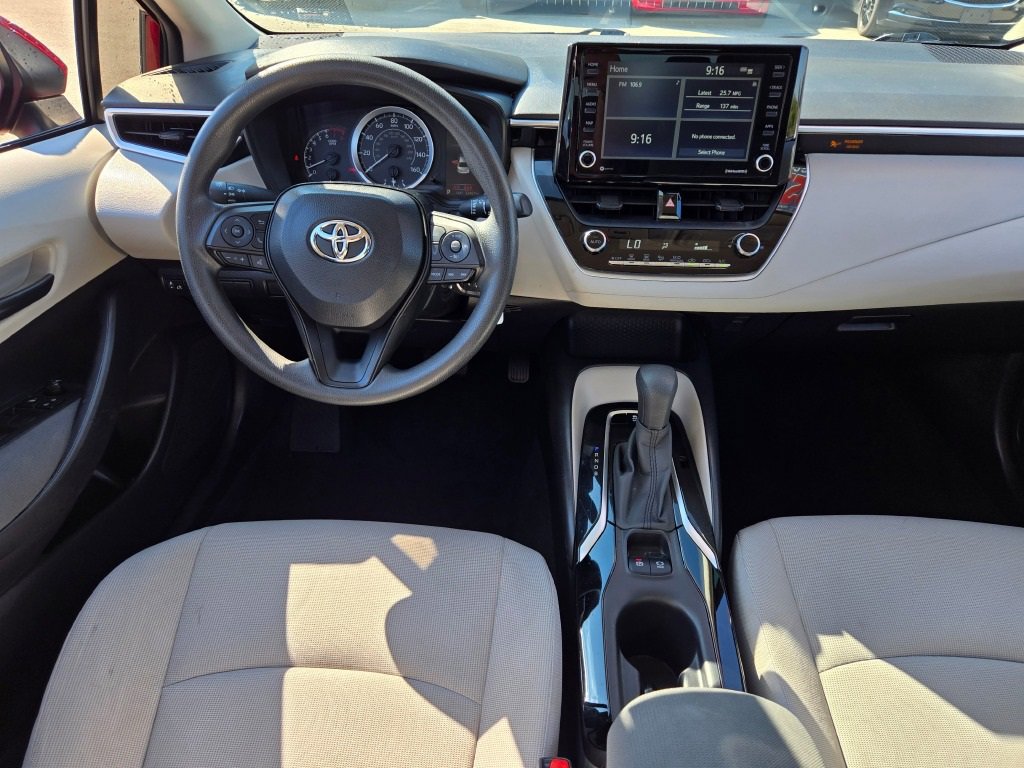 2022 Toyota Corolla LE photo 11