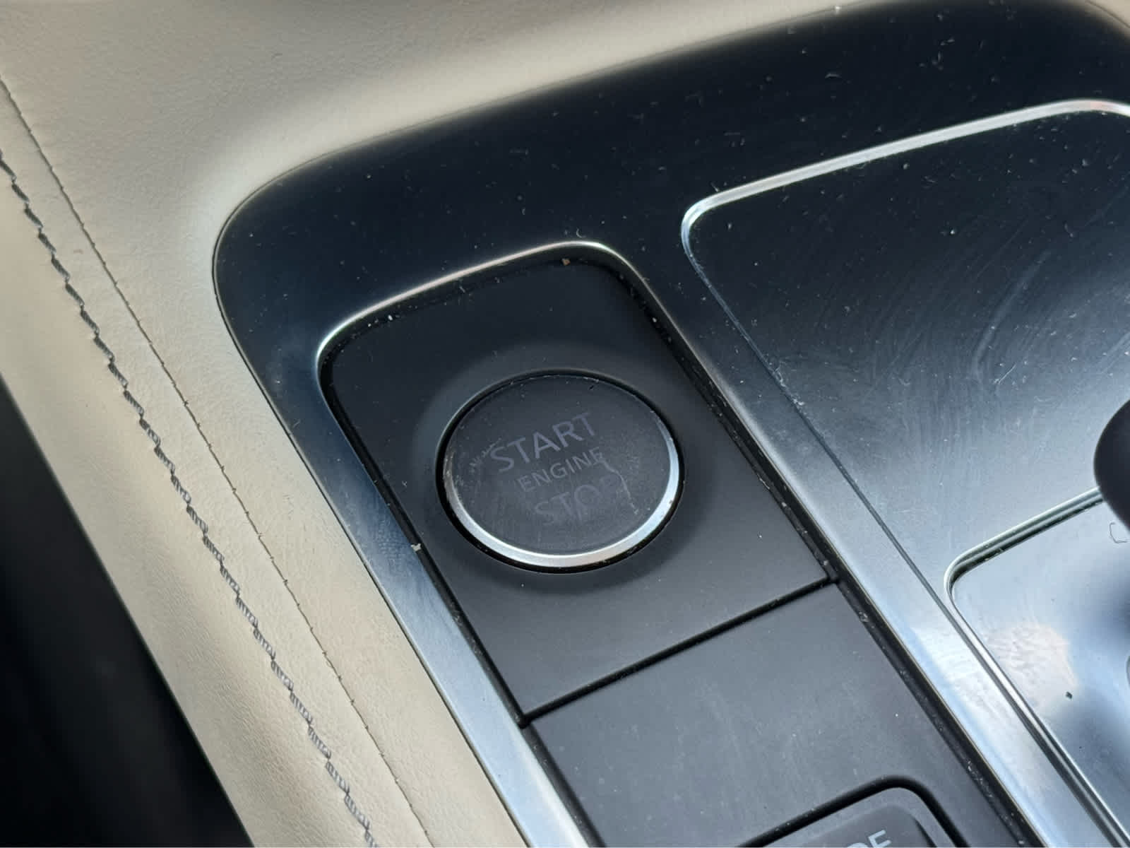 2025 Infiniti QX60 Pure photo 12