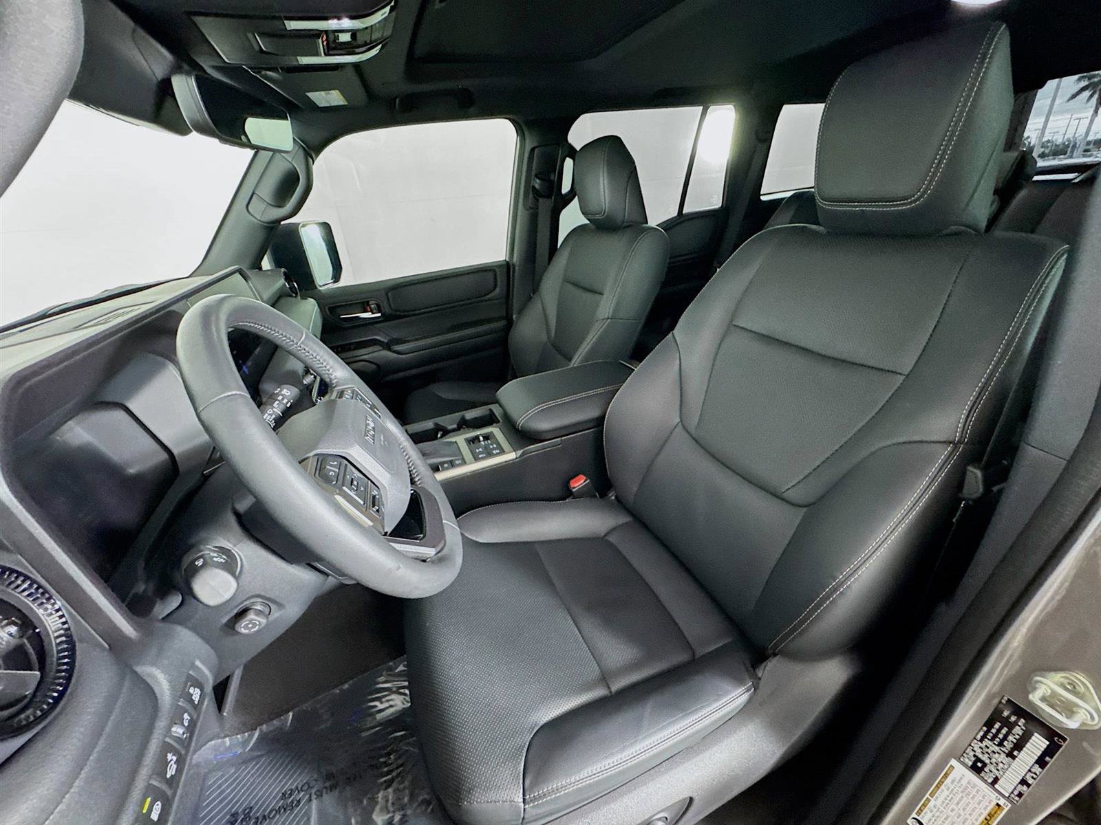 2024 Toyota Land Cruiser Base photo 11