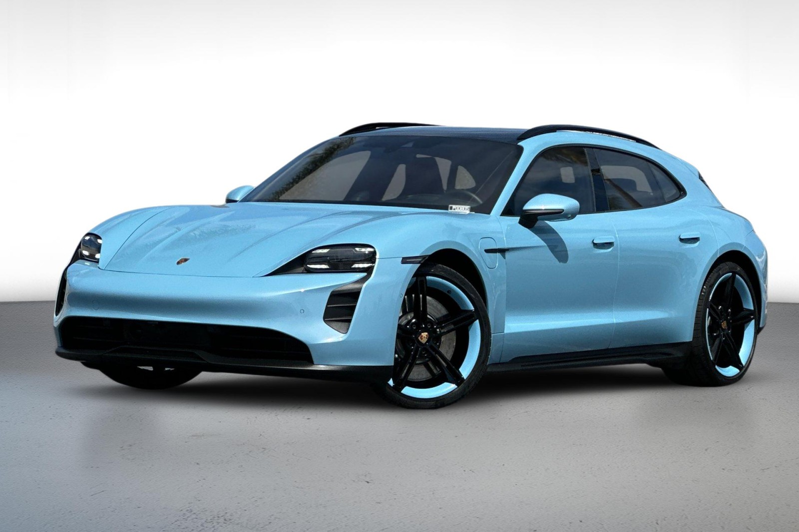 2024 Porsche Taycan GTS Sport Turismo photo 2
