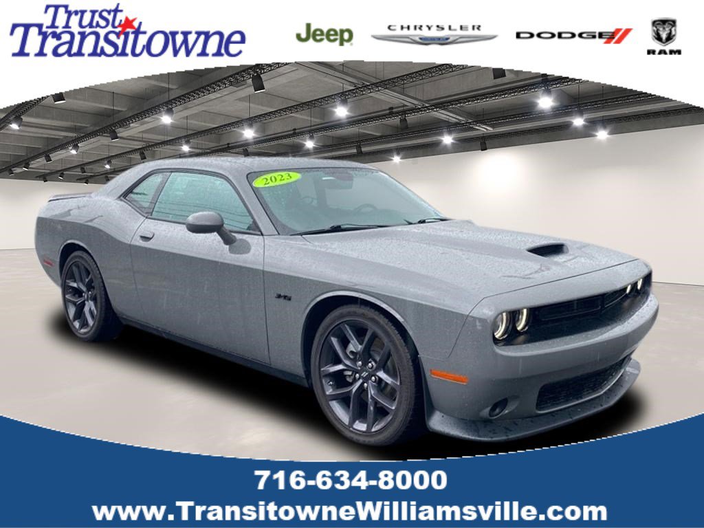 2023 Dodge Challenger R/T's photo