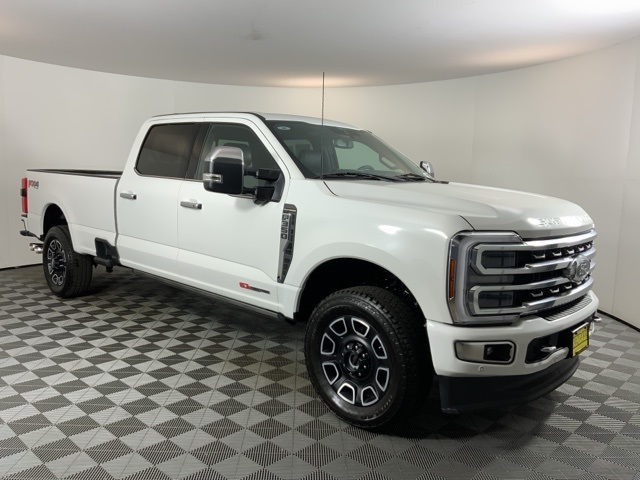 2024 Ford F-350 photo 3