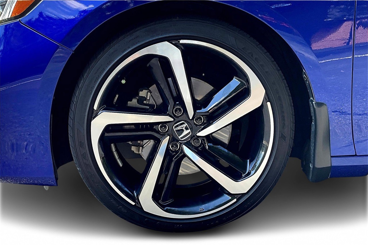 2022 Honda Accord Sport 2.0T photo 29