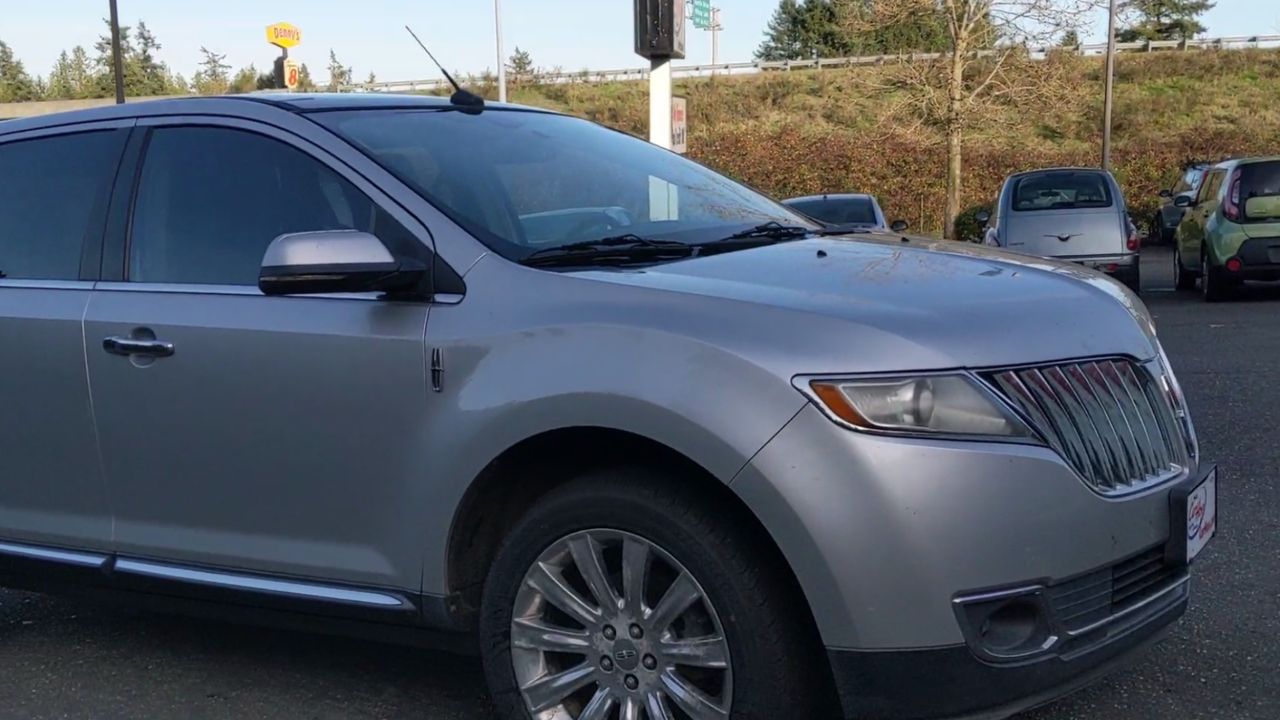 2012 Lincoln MKX Base's photo