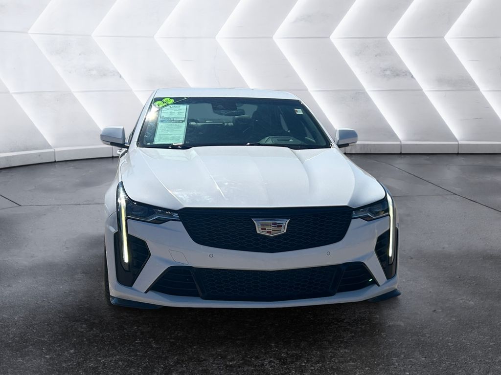 2023 Cadillac CT4 photo 2