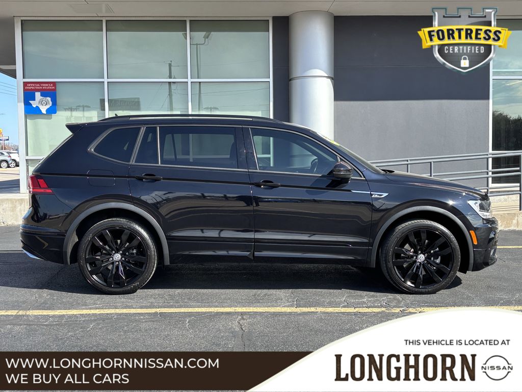 Used 2021 Volkswagen Tiguan SE R-LINE BLACK with VIN 3VV3B7AX0MM053121 for sale in Bedford, TX