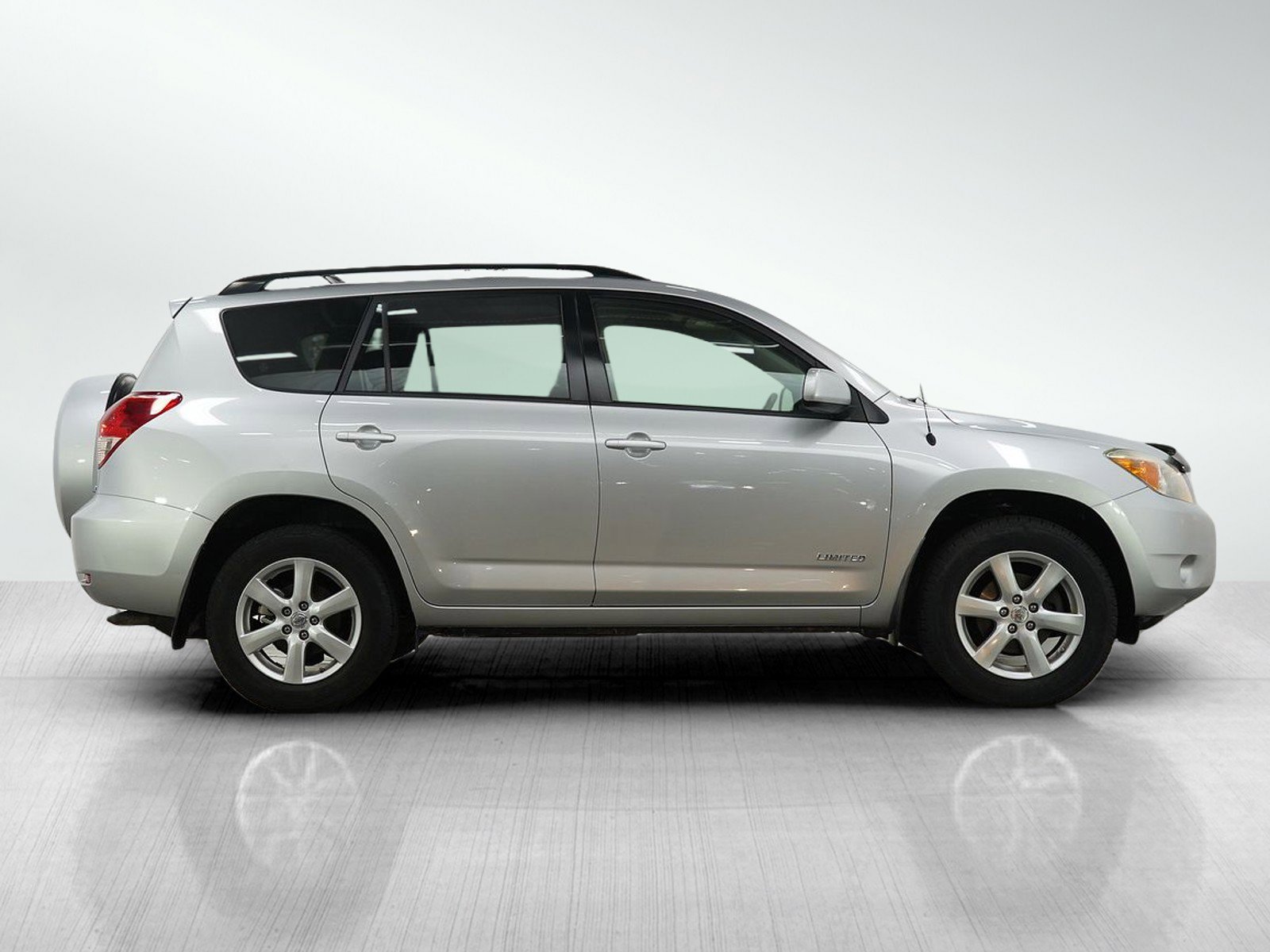2008 Toyota RAV4 Limited photo 5