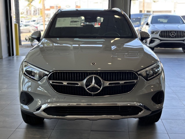 2026 Mercedes Benz GLC 300 photo 8