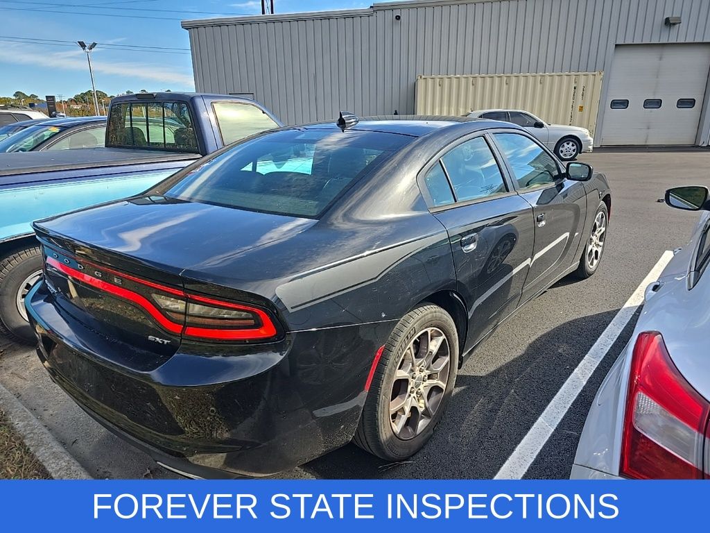 2015 Dodge Charger SXT photo 3