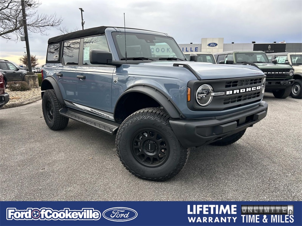 2025 Ford Bronco 4-Door Big Bend's photo