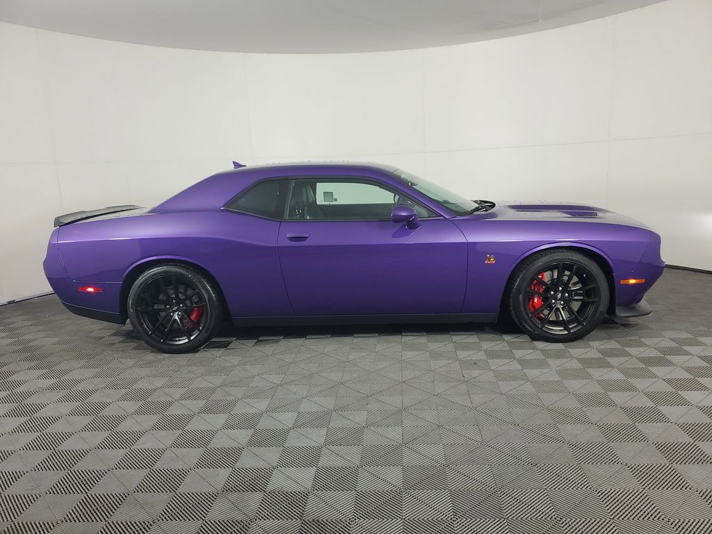 2023 Dodge Challenger R/T Scat Pack photo 3