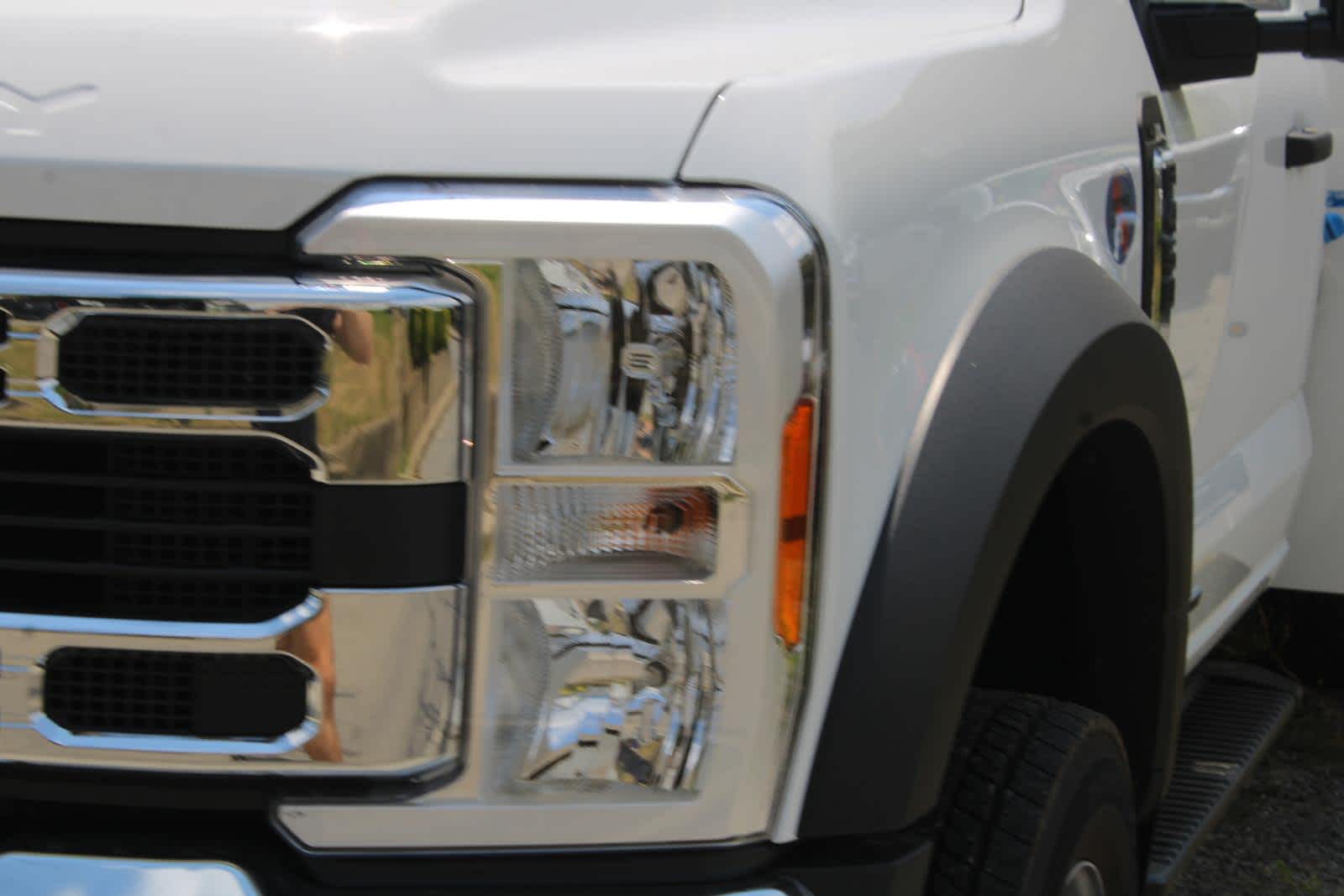 2024 Ford F-450 XL photo 9