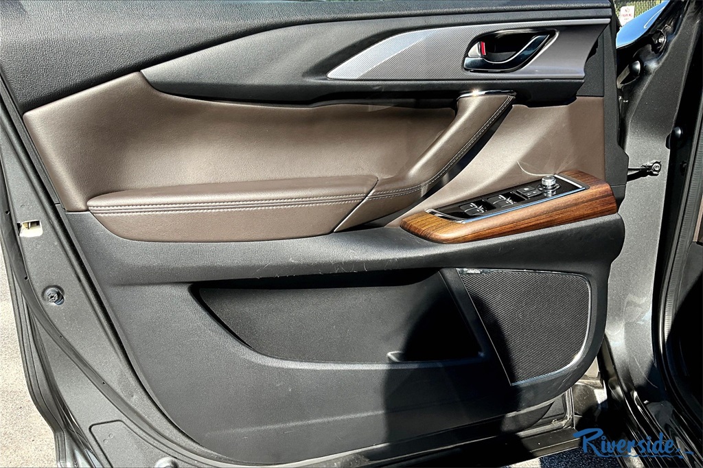 2021 Mazda CX-9 Signature photo 18