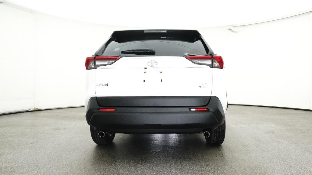 2025 Toyota RAV4 Hybrid LE photo 16