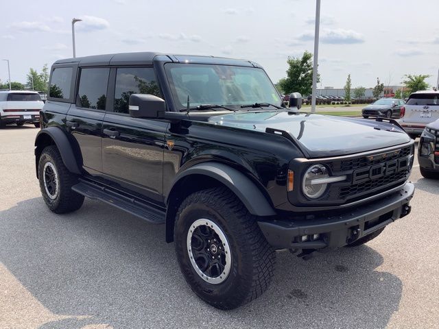 2022 Ford Bronco Badlands photo 3