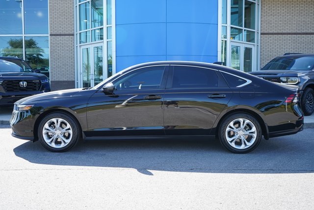 2023 Honda Accord LX photo 4