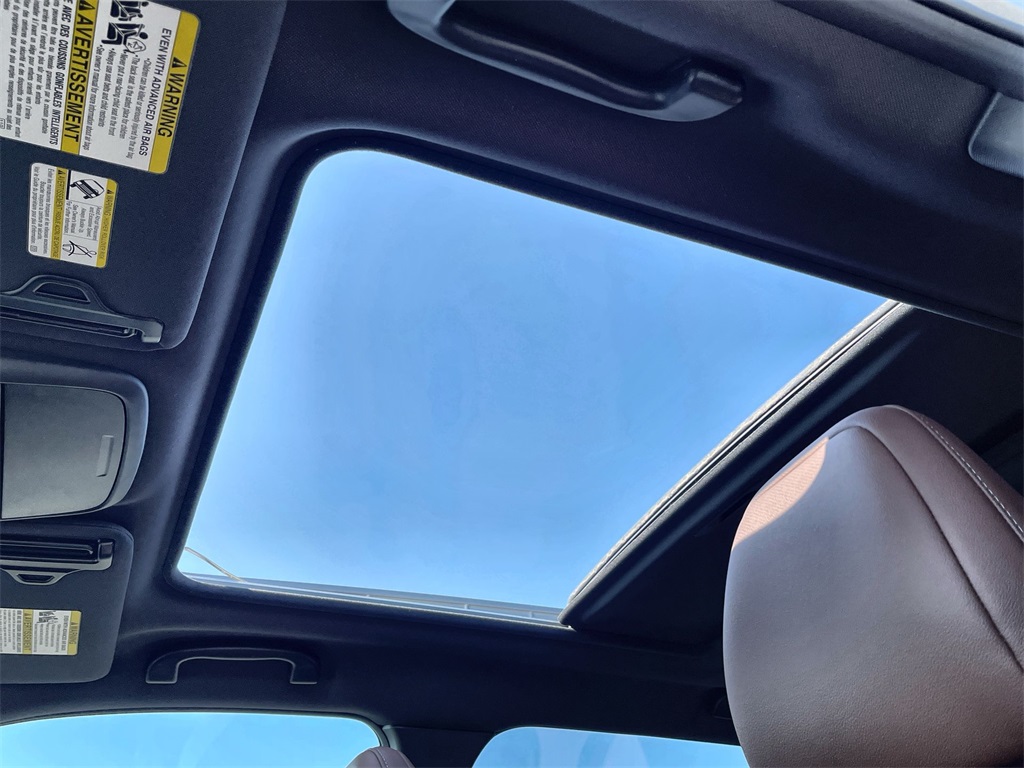 2025 Subaru Forester Touring photo 34