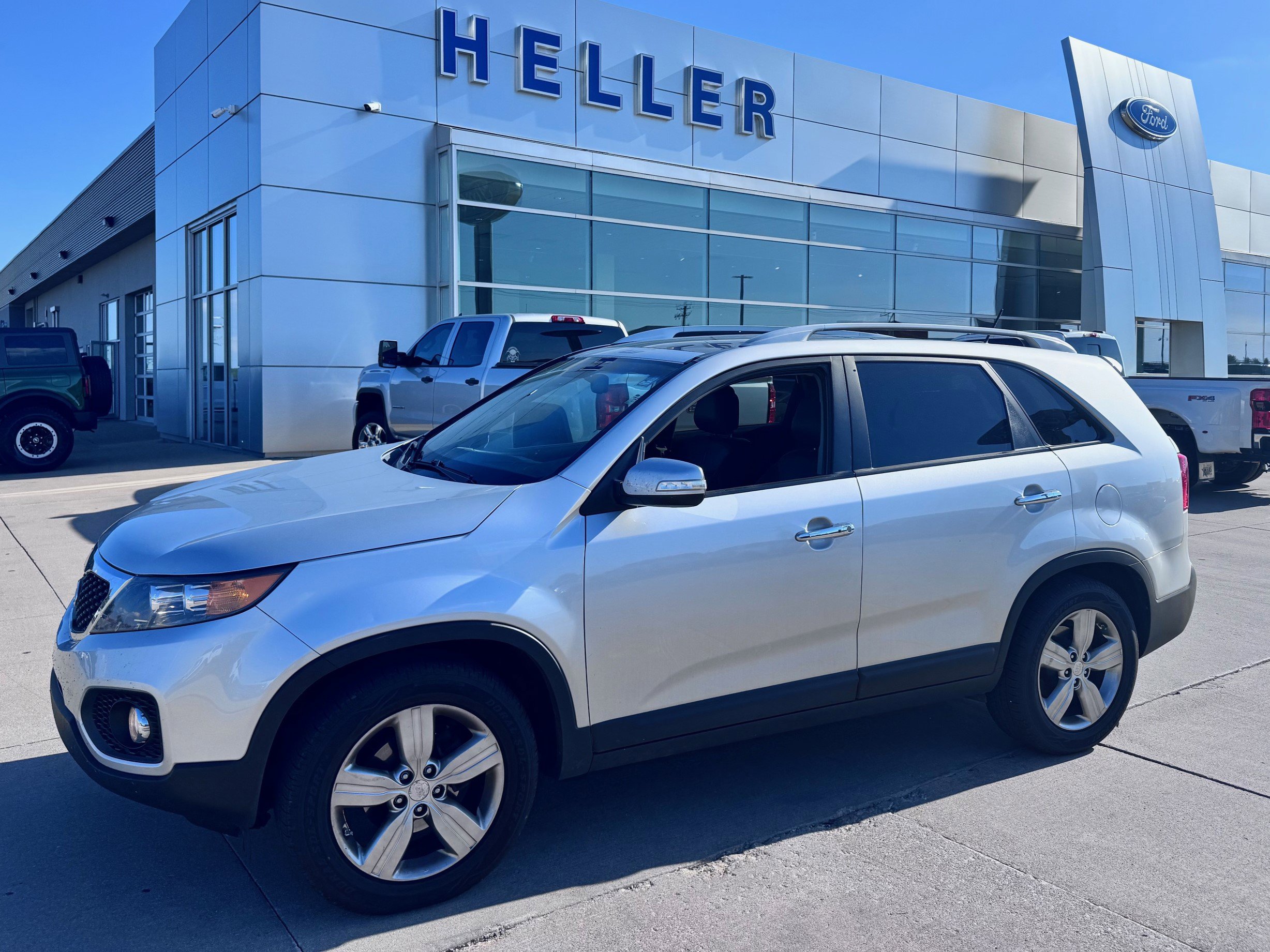 2012 Kia Sorento EX photo 2