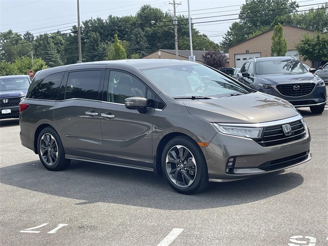 2023 Honda Odyssey Elite photo 3