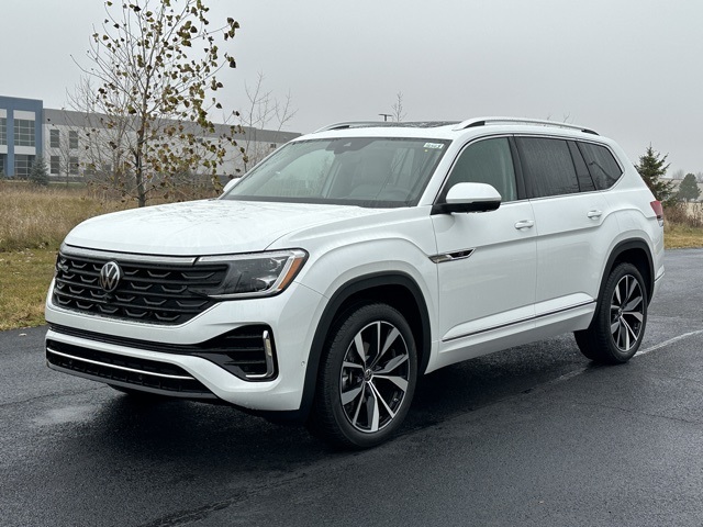 2026 Volkswagen Atlas SEL Premium R-Line photo 3