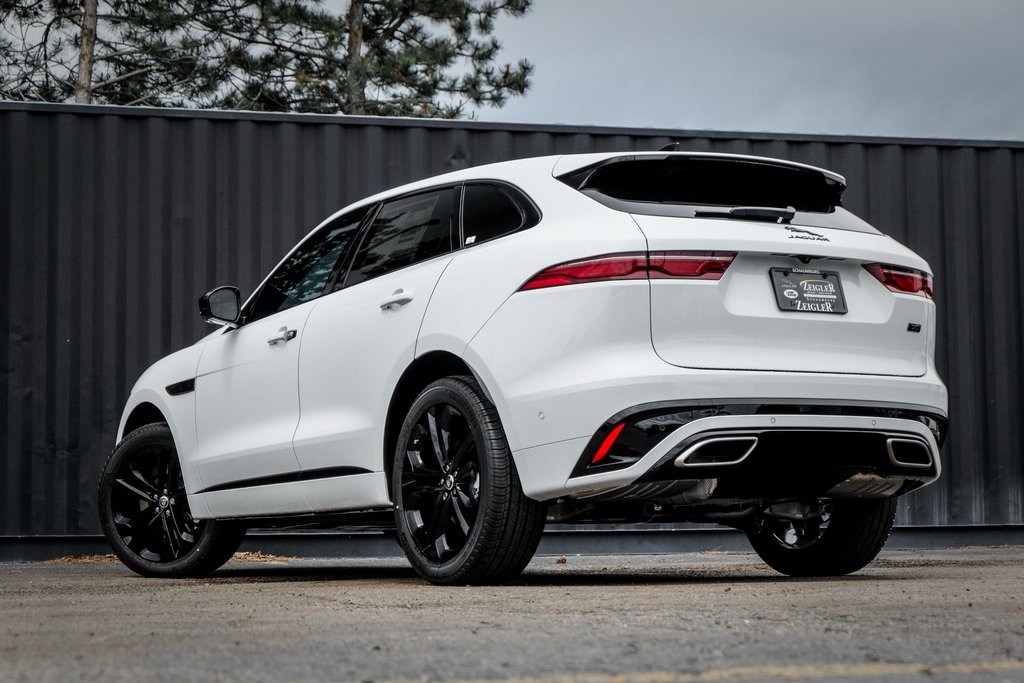 2026 Jaguar F-PACE P400 R-Dynamic S photo 2
