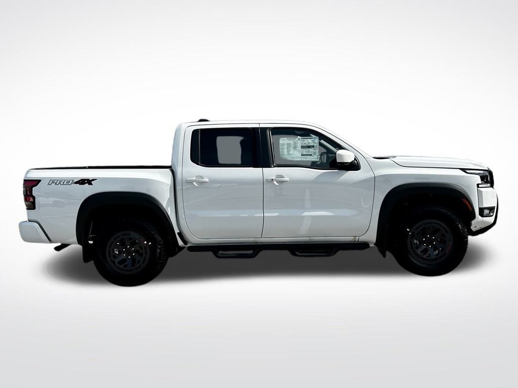 2025 Nissan Frontier PRO-4X photo 7