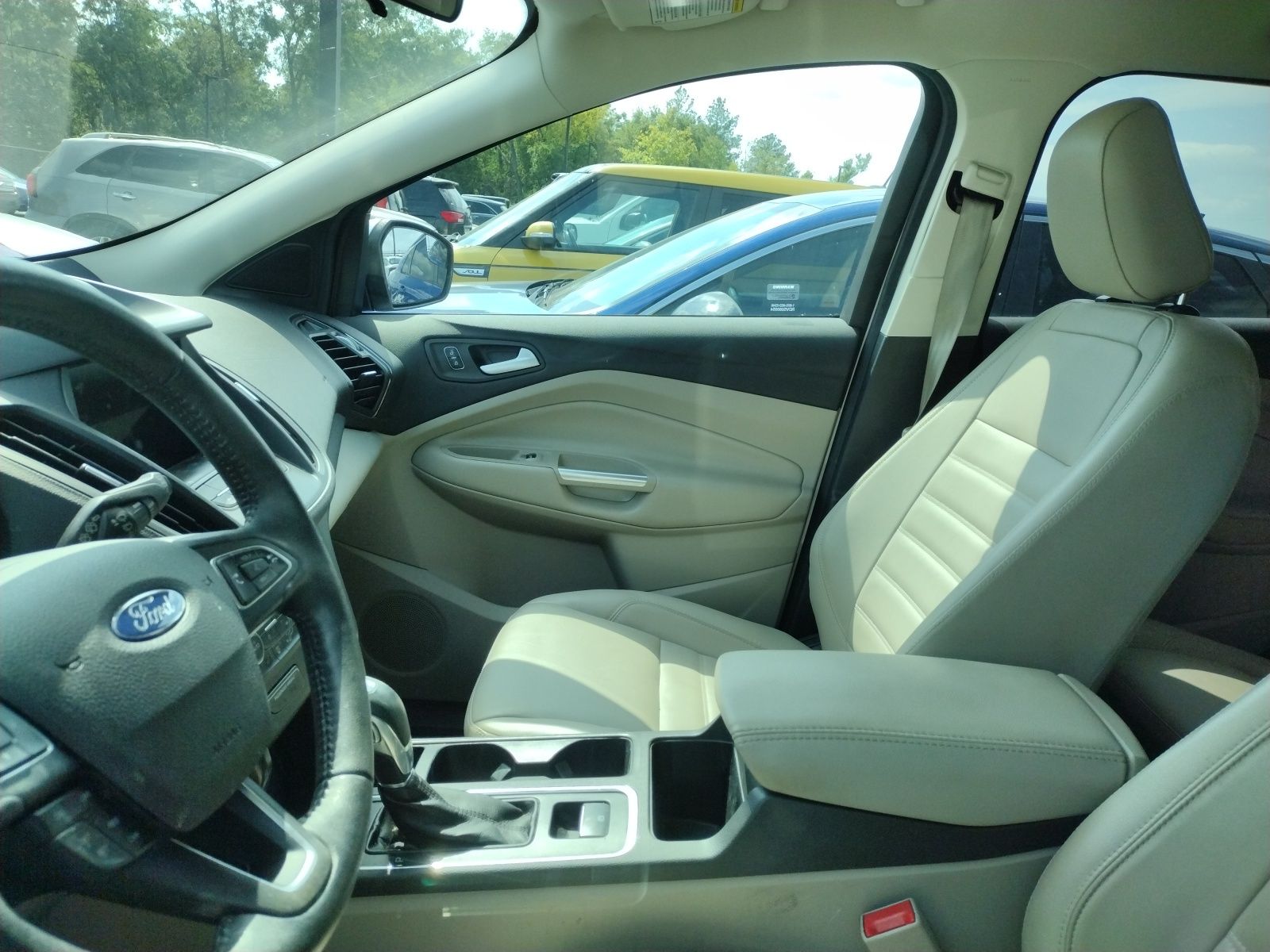 2018 Ford Escape SEL photo 4