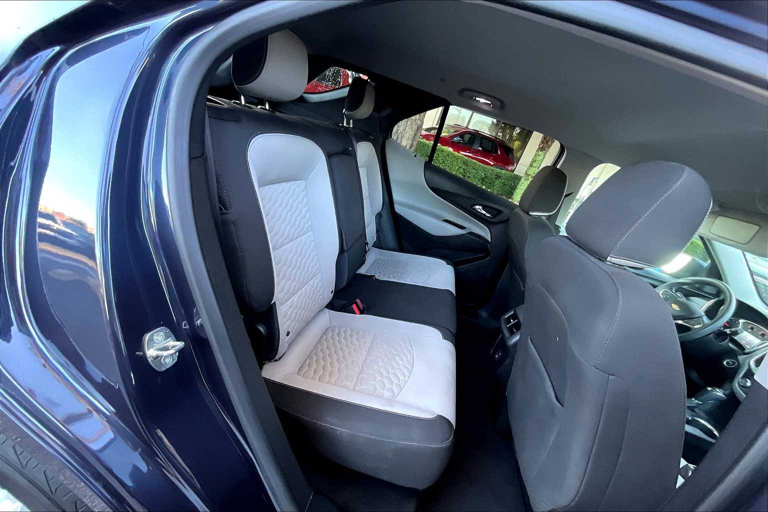 2019 Chevrolet Equinox LT photo 24
