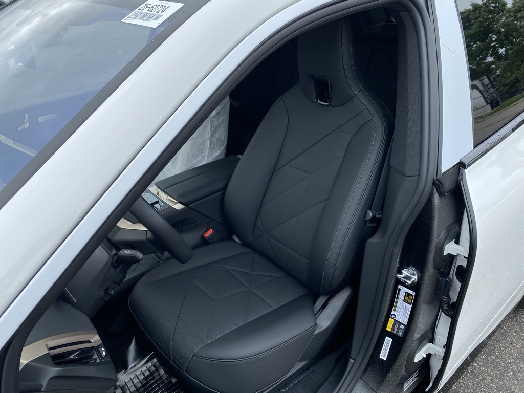 2026 Bmw iX photo 10