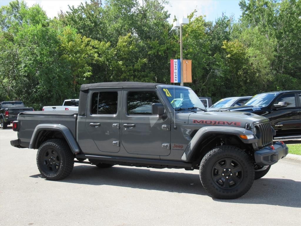 2021 Jeep Gladiator Mojave photo 2