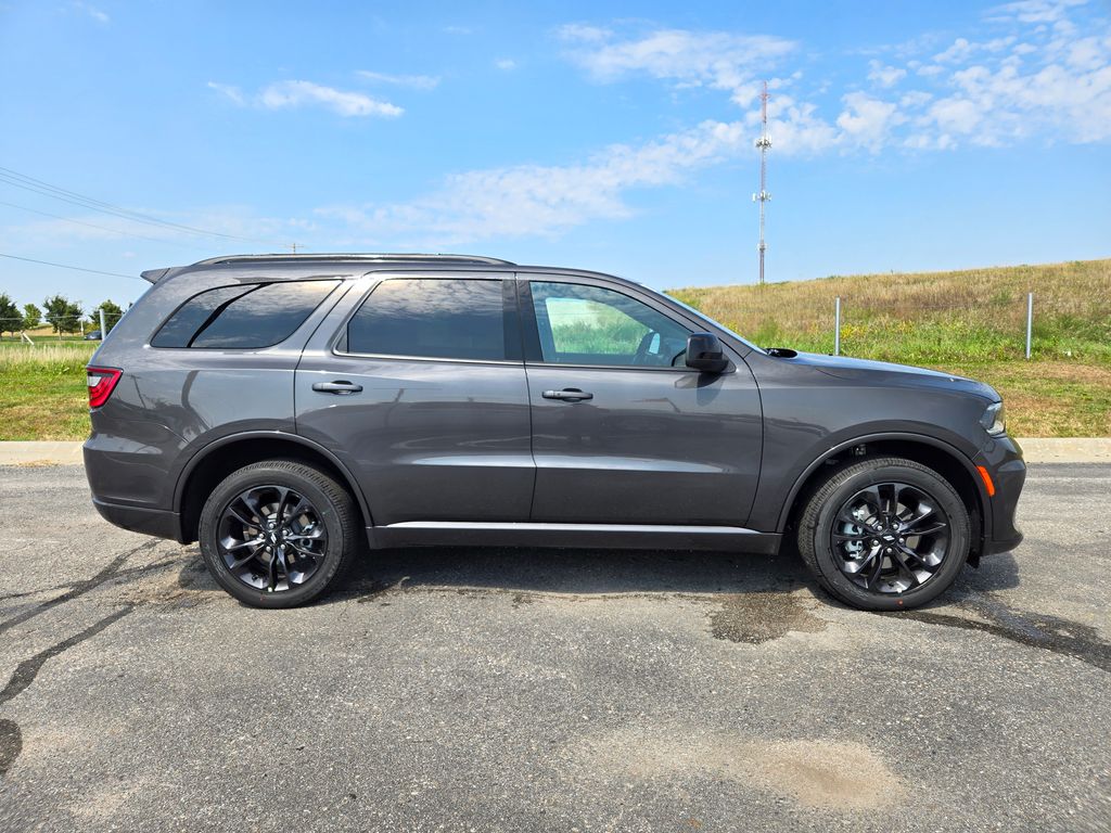 2026 Dodge Durango GT photo 2