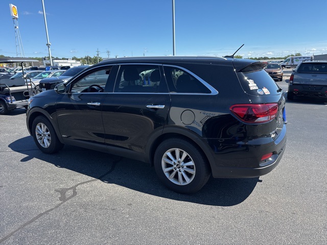 2020 Kia Sorento LX photo 4