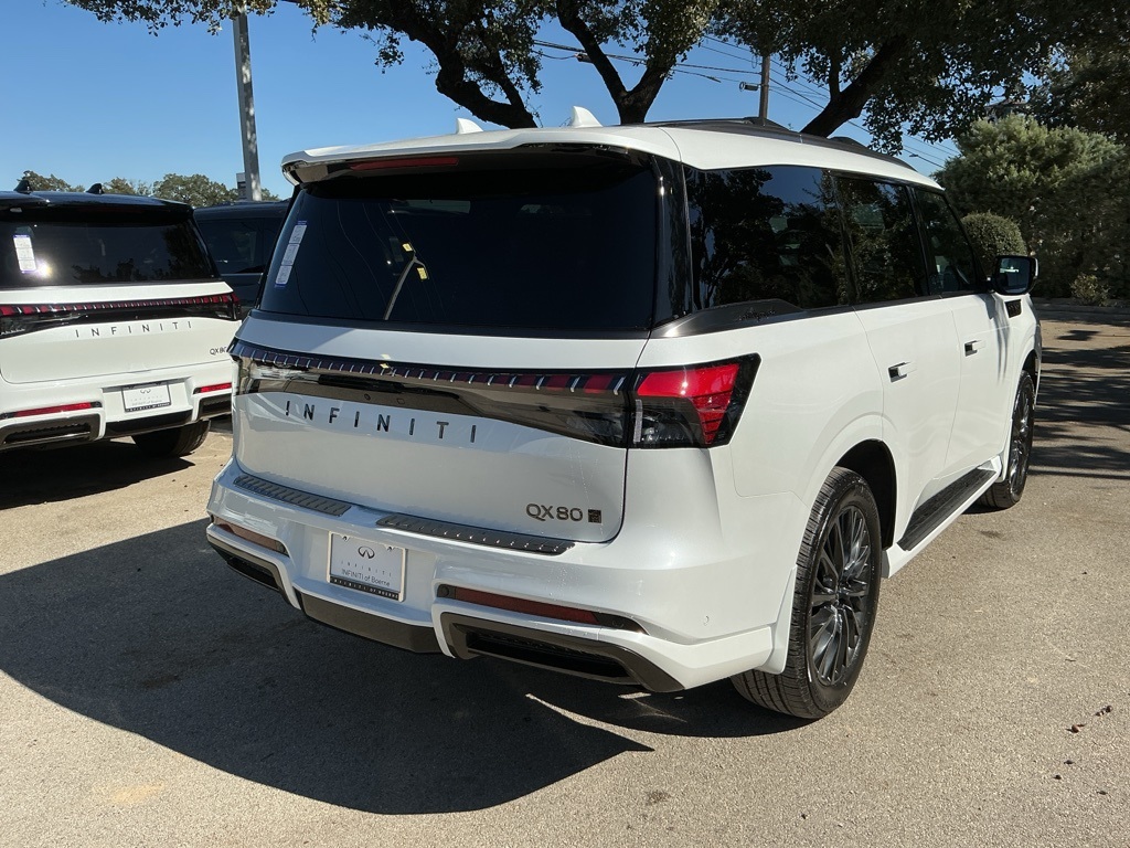 2026 Infiniti QX80 photo 3