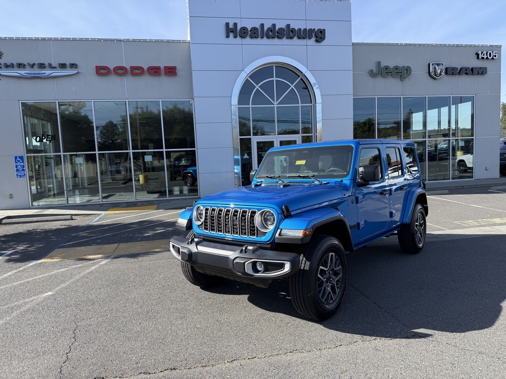 2026 Jeep Wrangler 4-Door Sahara's photo