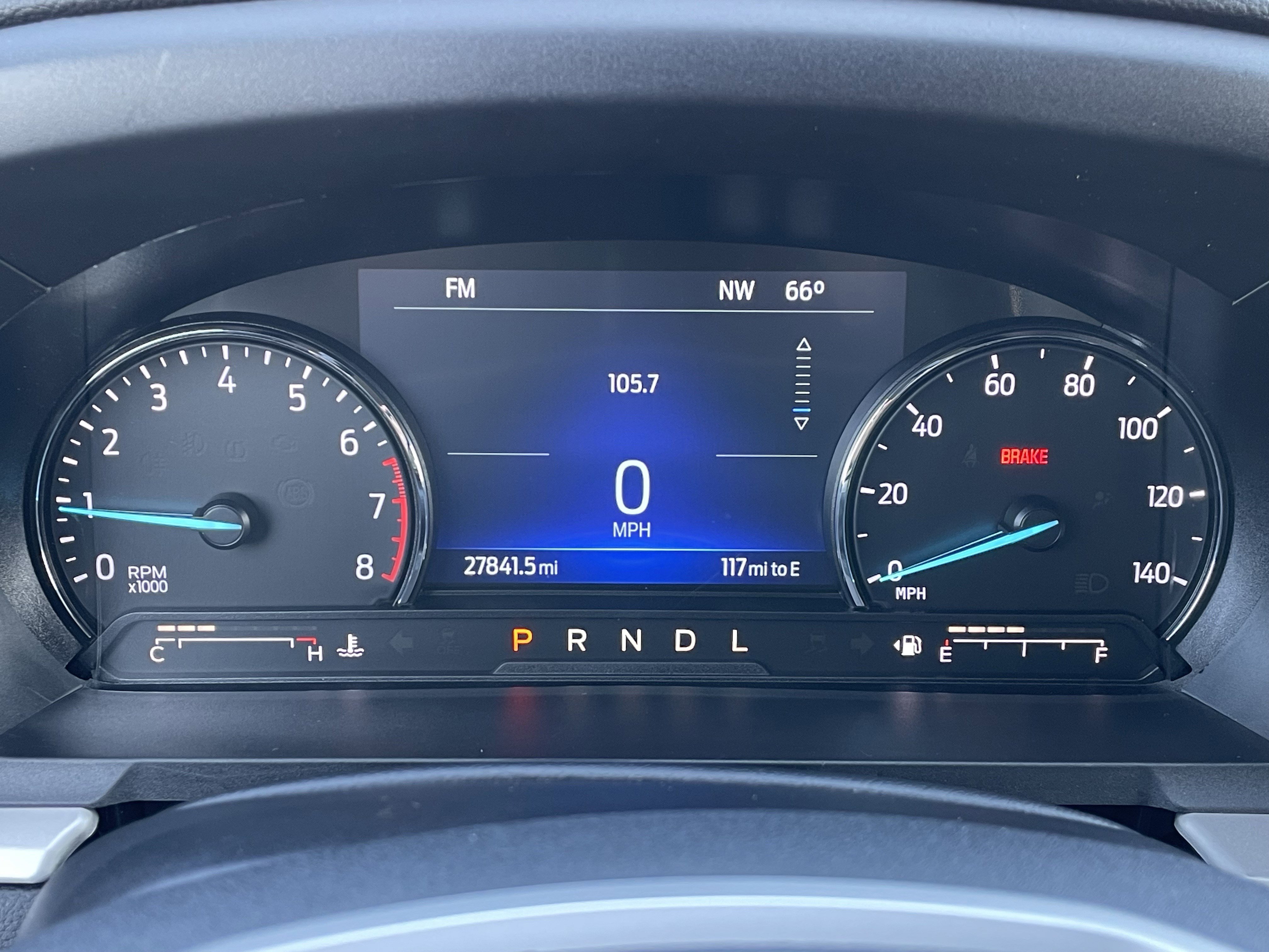 2023 Ford Explorer XLT photo 2