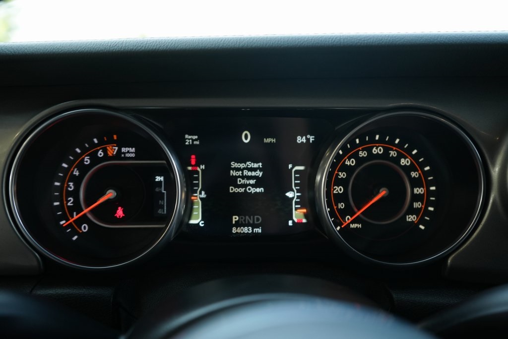 2019 Jeep Wrangler Unlimited Sahara photo 21