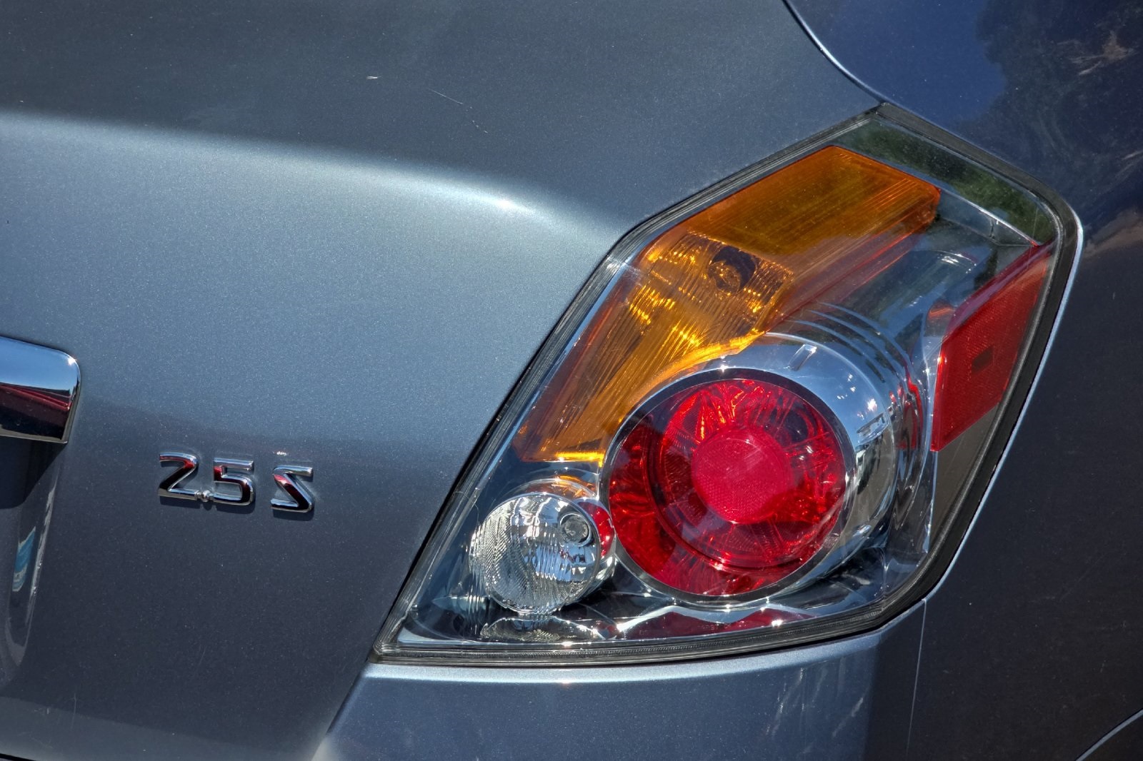 2011 Nissan Altima 2.5 S photo 29