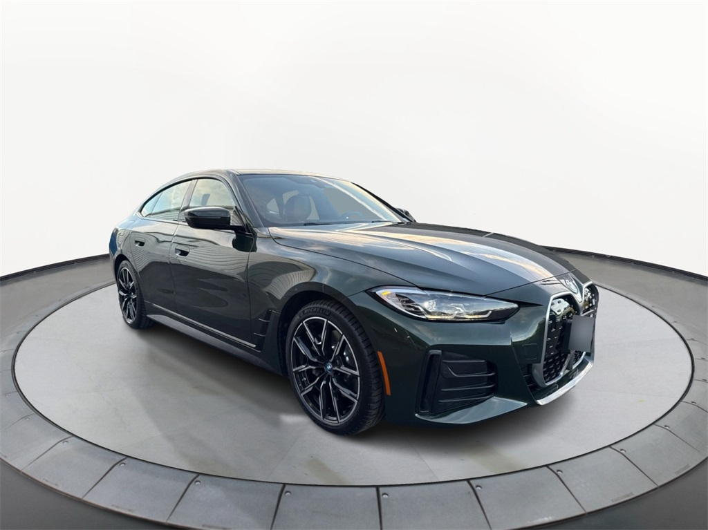 2023 BMW i4 M50's photo