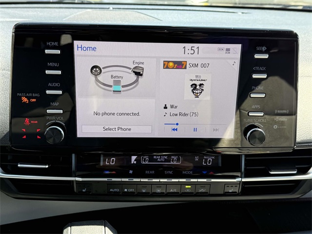 2021 Toyota Sienna XLE photo 19