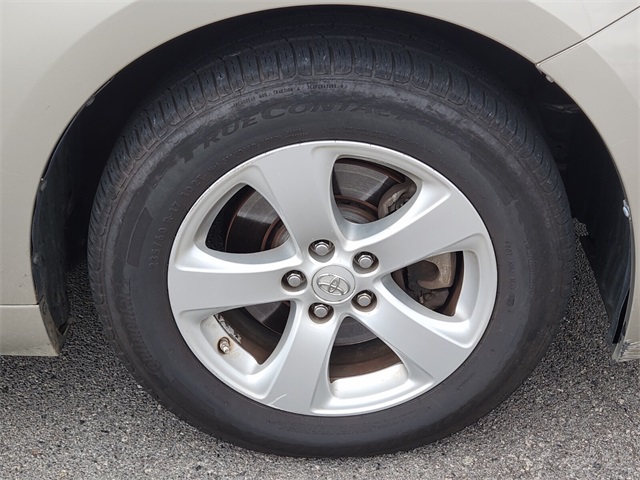 2015 Toyota Sienna LE photo 17